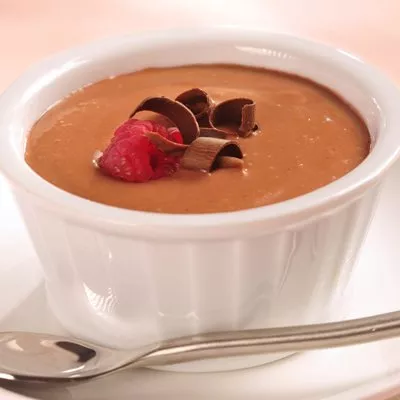 Sopa de frambuesa y chocolate fría
