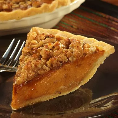 Pastel de calabaza crujiente de nuez