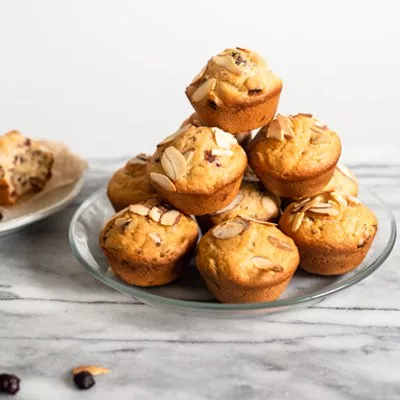 Muffins de cereza y almendra