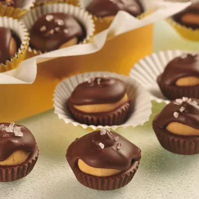 Caramelos de chocolate amargo con mantequilla de maní
