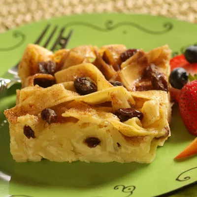Kugel de fideos con pasas