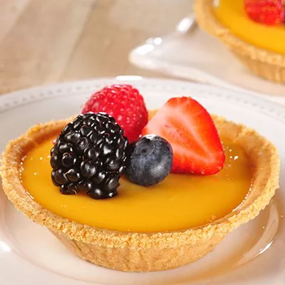 Pequeñas Tartas con Natilla de Fruta