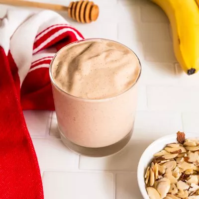 Batido de Almendras y Plátano