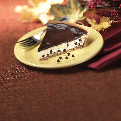 Easy Chocolate Chip Cheesecake Pie