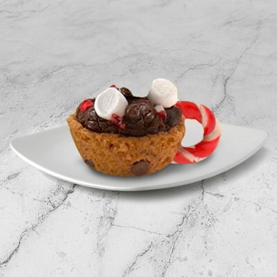 Tazas de galletas de chocolate caliente