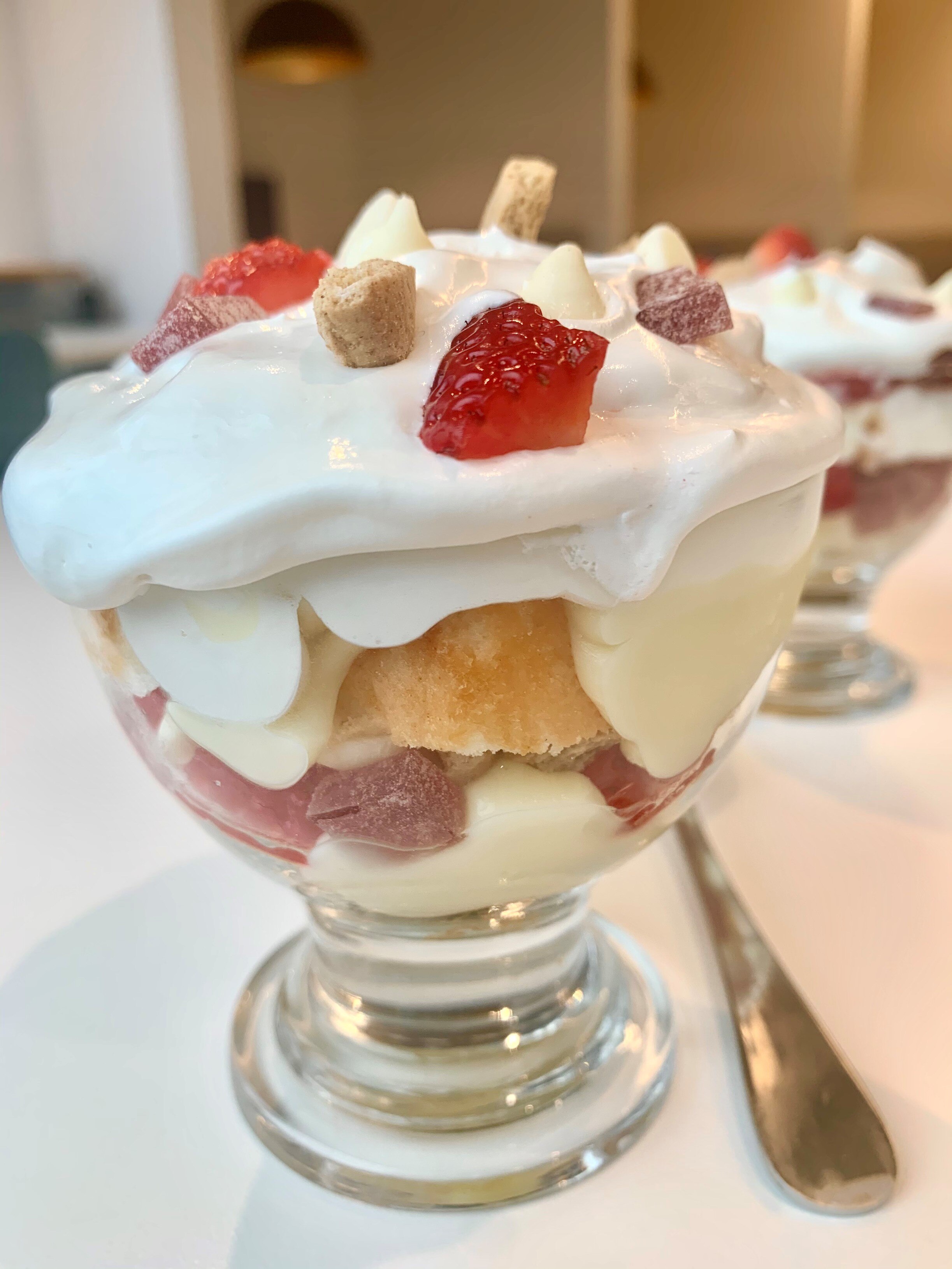 Bagatela de Fresas y Nata