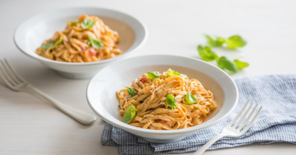 Linguine in Creamy Marinara Sauce