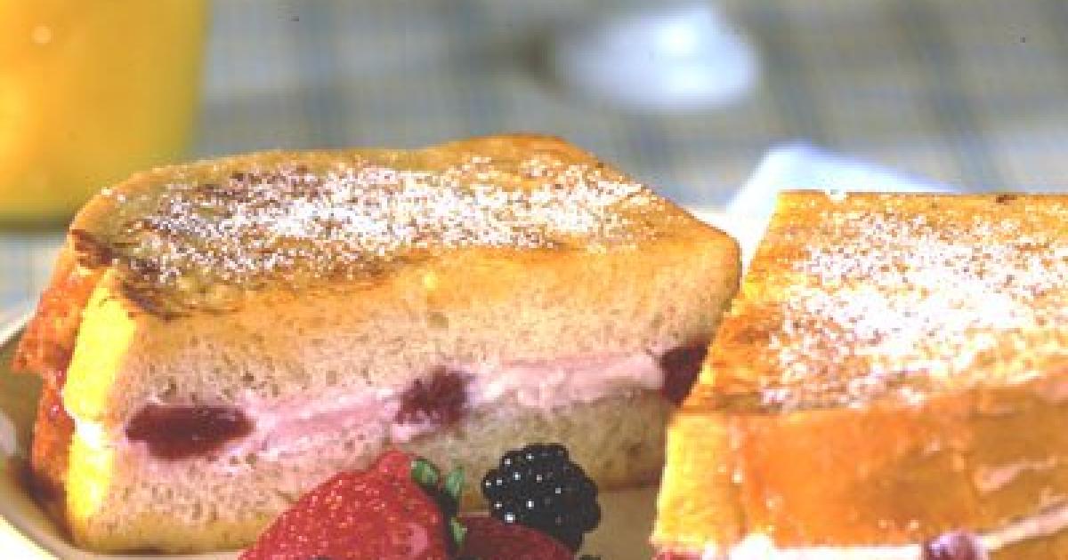 Stuffed French Toast With Fresh Berry Topping CARNATION® MILKS