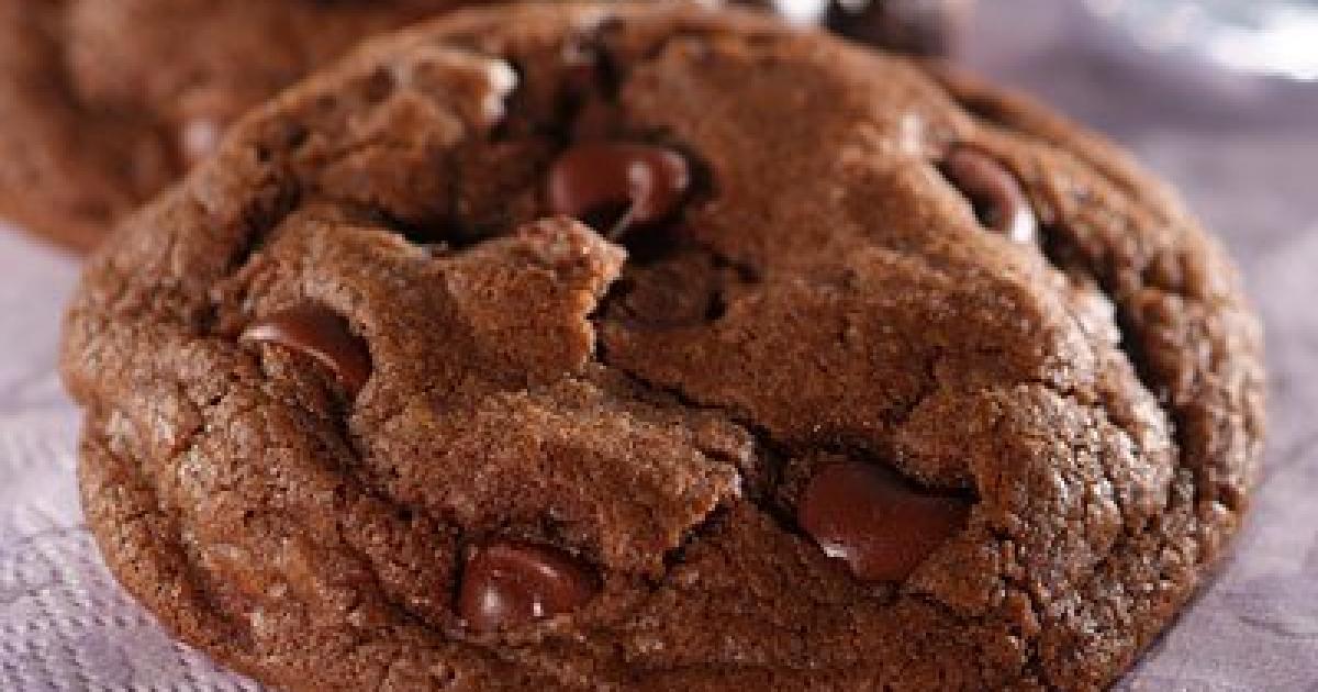 Double-Chocolate Dream Cookies | NESTLÉ® TOLL HOUSE®