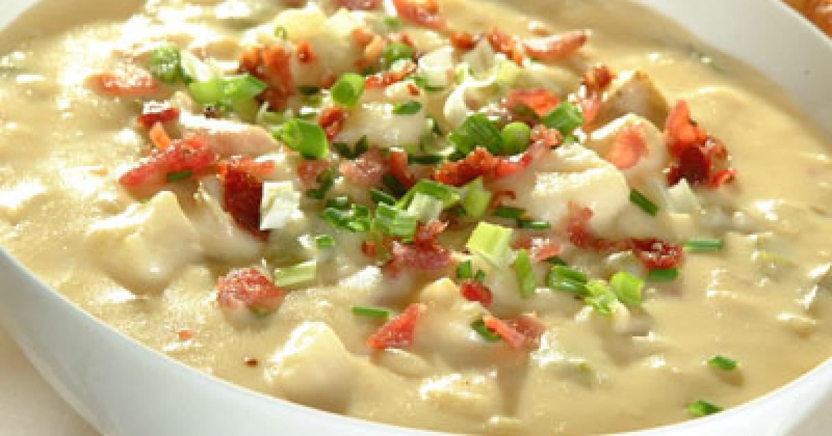 Baked Potato Soup CARNATION® MILKS