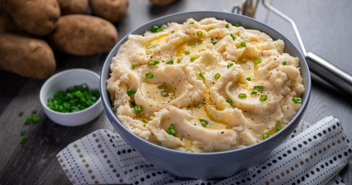 Carnation Mashed Potatoes CARNATION® MILKS