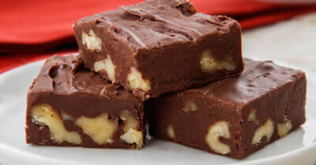 Easy Chocolate Fudge NESTLÉ® TOLL HOUSE®