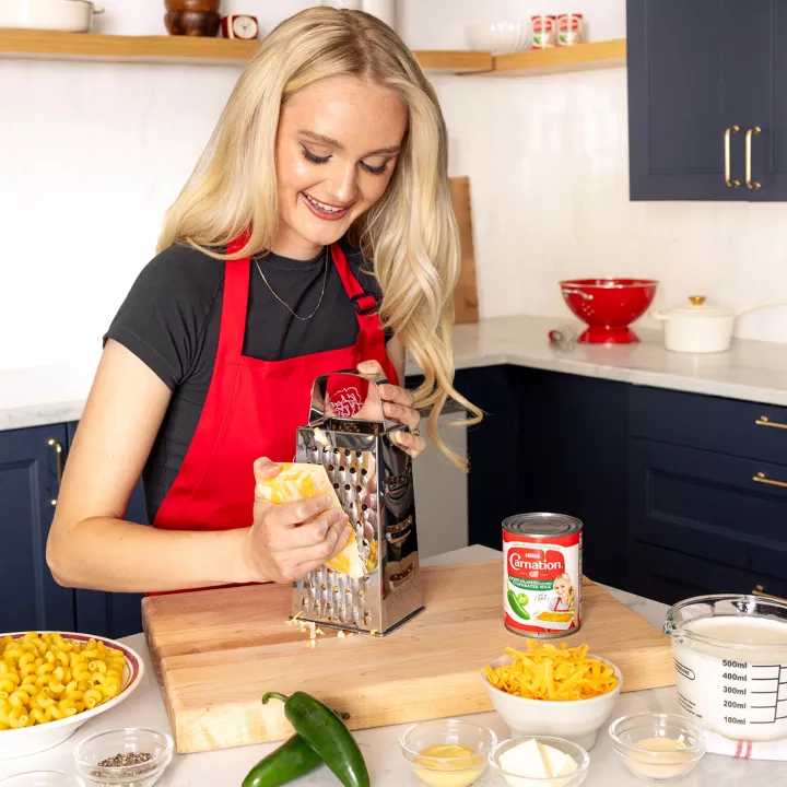 Carnation Evaporated Kickin’ Jalapeño Flavored Evaporated Milk 12 Fl. oz. Can