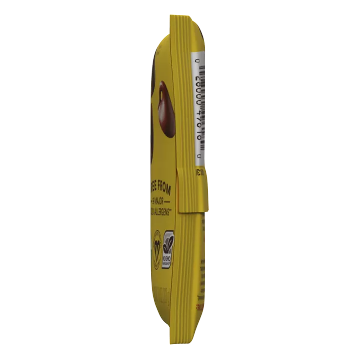Vista lateral derecha de un paquete amarillo y azul de trocitos de chocolate semidulce sin alérgenos con una etiqueta roja junto al logotipo NESTLÉ® TOLL HOUSE® y una galleta de trocitos de chocolate derretido.