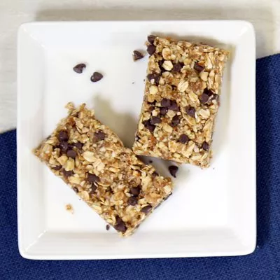 No-Bake Chocolate Chip Oat Bars