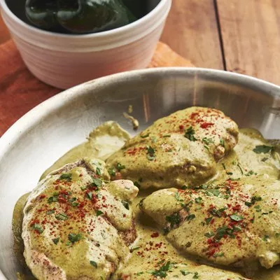 Chicken with Poblano Sauce