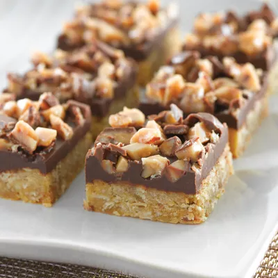 Chocolate Toffee Oat Bars