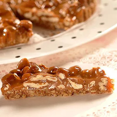 Cazuela de Tostada Francesa de Durazno y Almendras