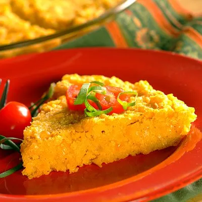 Cazuela de Tostada Francesa de Durazno y Almendras