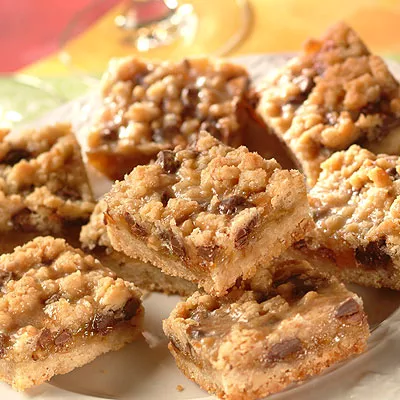 Cazuela de Tostada Francesa de Durazno y Almendras