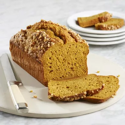 Old-Fashioned Pumpkin Nut Loaf Bread