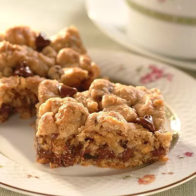 Chocolate-Filled Energy Bars