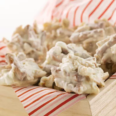 Creamy Crunchy Haystacks