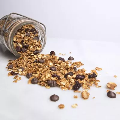 Cazuela de Tostada Francesa de Durazno y Almendras