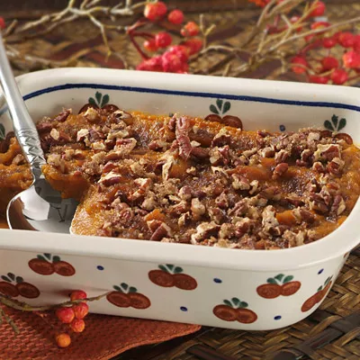 Cazuela de Tostada Francesa de Durazno y Almendras