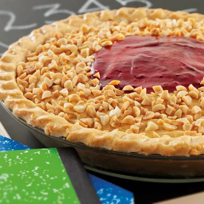 Cazuela de Tostada Francesa de Durazno y Almendras