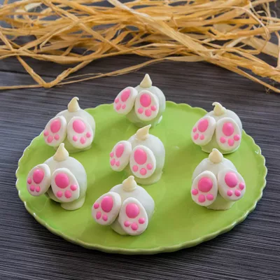 Cazuela de Tostada Francesa de Durazno y Almendras