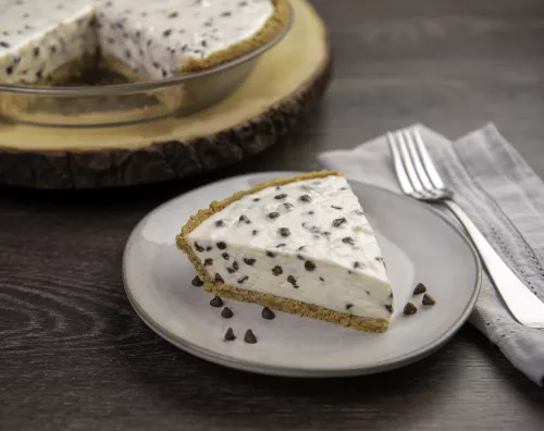 No Bake Chocolate Chip Cheesecake