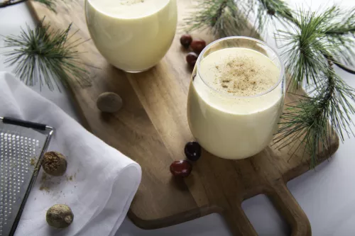 Cazuela de Tostada Francesa de Durazno y Almendras