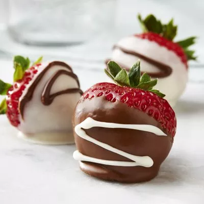 Frutas Bañadas en Chocolate