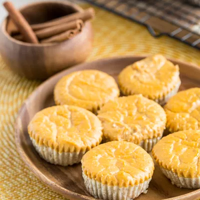 Cheesecakes Individuales de Calabaza Arremolinados