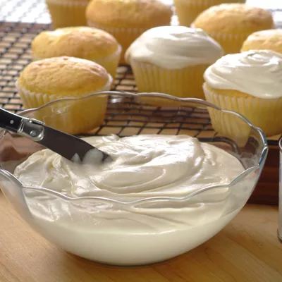 Cremosa Cobertura CARNATION®