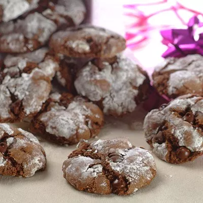 Slimmer Chocolate Crinkle-Top Cookies
