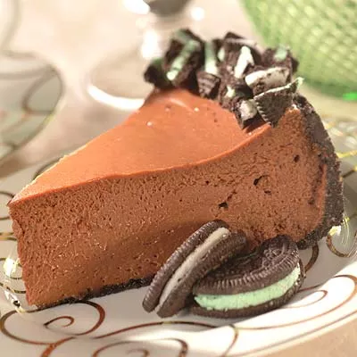 Chocolate Fudge-Mint Cheesecake