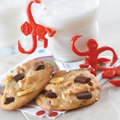Crunchy Monkey NESTLÉ® TOLL HOUSE® Cookies
