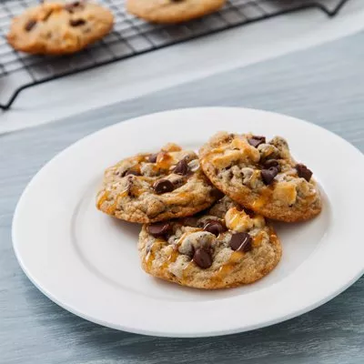 Caramel Apple Pie NESTLÉ® TOLL HOUSE® Cookies