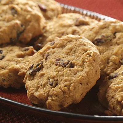 Harvest Pumpkin-Oatmeal Raisin Cookies