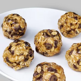 No Bake Chocolate Chip Energy Bites