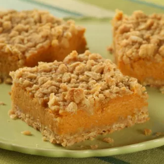 Pumpkin Cream Cheese Streusel Squares