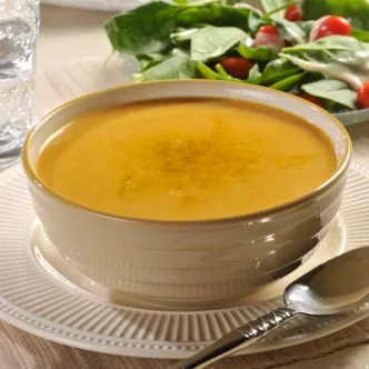 Cazuela de Tostada Francesa de Durazno y Almendras