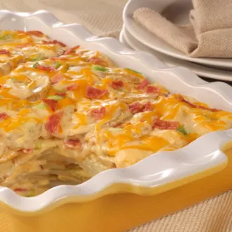 Cazuela de Tostada Francesa de Durazno y Almendras