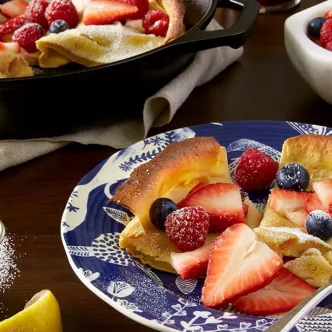 Cazuela de Tostada Francesa de Durazno y Almendras