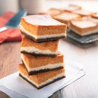 Pumpkin Cheesecake Bars