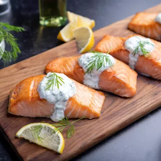 Grilled Salmon with Creamy Dill Sauce