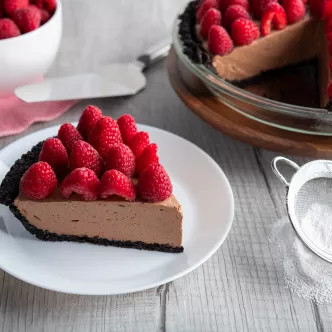 No Bake Chocolate Raspberry Pie