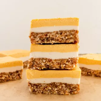 Pumpkin Spice Latte Cheesecake Bars